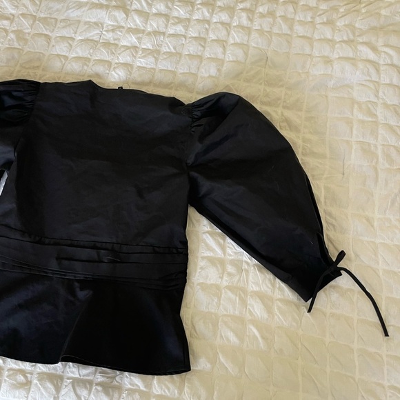 Express black puff sleeve blouse - Picture 7 of 7